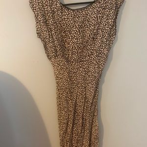 Fitted floral dress